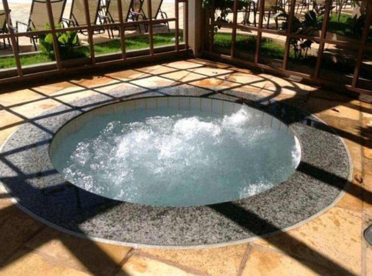 Lacqua Di Roma Com Piscina De Ondas カルダス・ノバス エクステリア 写真